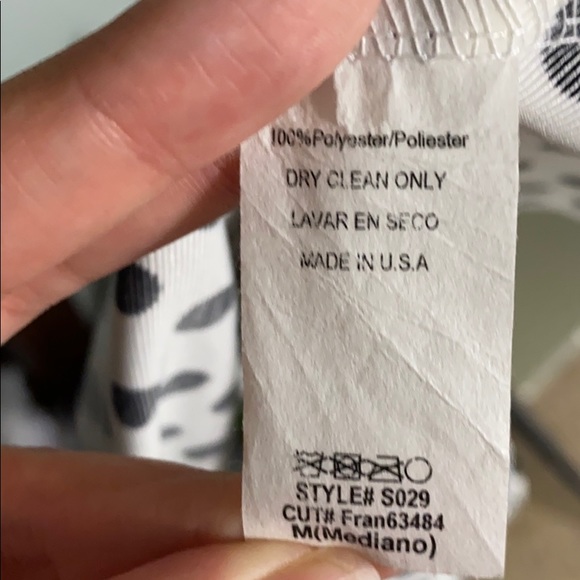 Francesca’s Polka Dot Skater Skirt - Picture 4 of 4